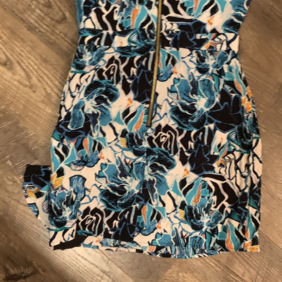 Floral Revolve NBD the Naven Twins cut out dress Small - Picture 9 of 9